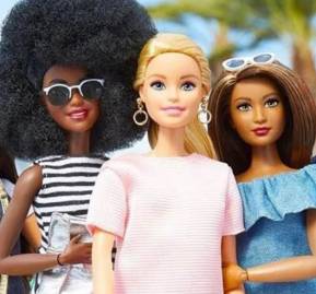 Modelos de Barbie. Mattel