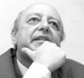 José Antonio Viera-Gallo, socialista y cuñado del ministro del Interior, Andrés Chadwick. José Antonio Viera-Gallo, socialista y cuñado del ministro del Interior, Andrés Chadwick.
