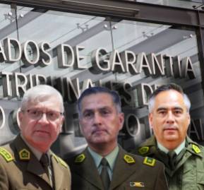 De izquierda a derecha, los generales (R) Diego Olate, Mario Rozas y Ricardo Yáñez